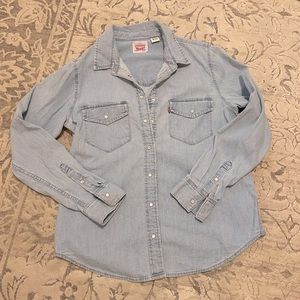 Levi’s Chambray shirt from Aritzia